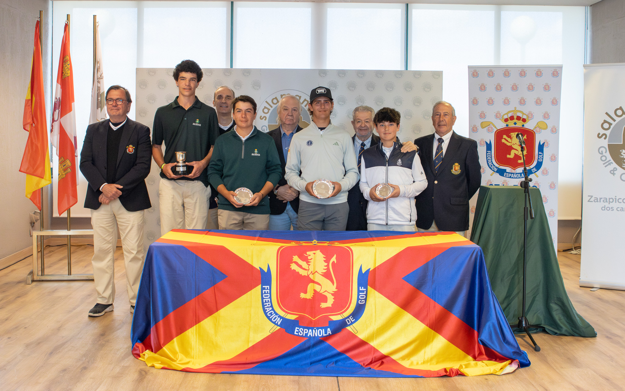 Oliver De Wint Senussi y Chanya Huaysan se proclaman campeones de los Puntuables Nacionales Juveniles 2026 en Salamanca Golf & Country Club